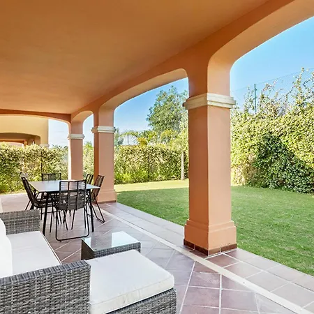 Villa Sanders Azata Golf Villas *